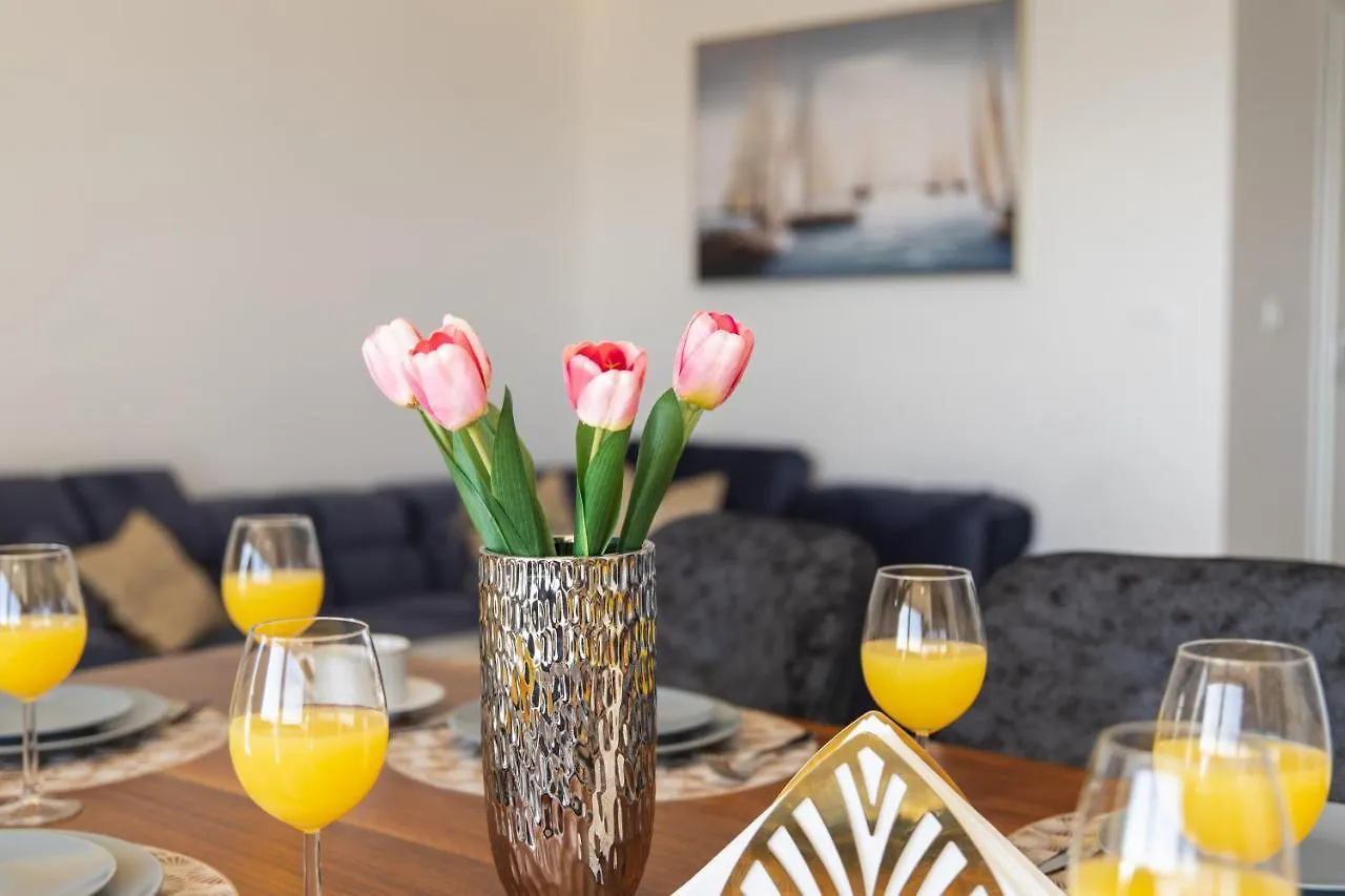 Apartman Blue Wave Apartment Trogir