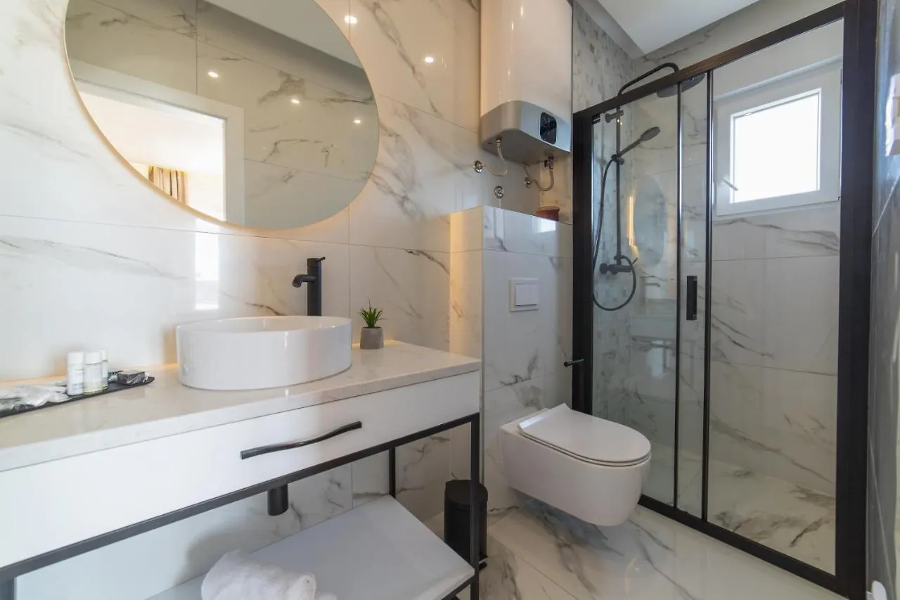 Apartman Blue Wave Trogir 0*,