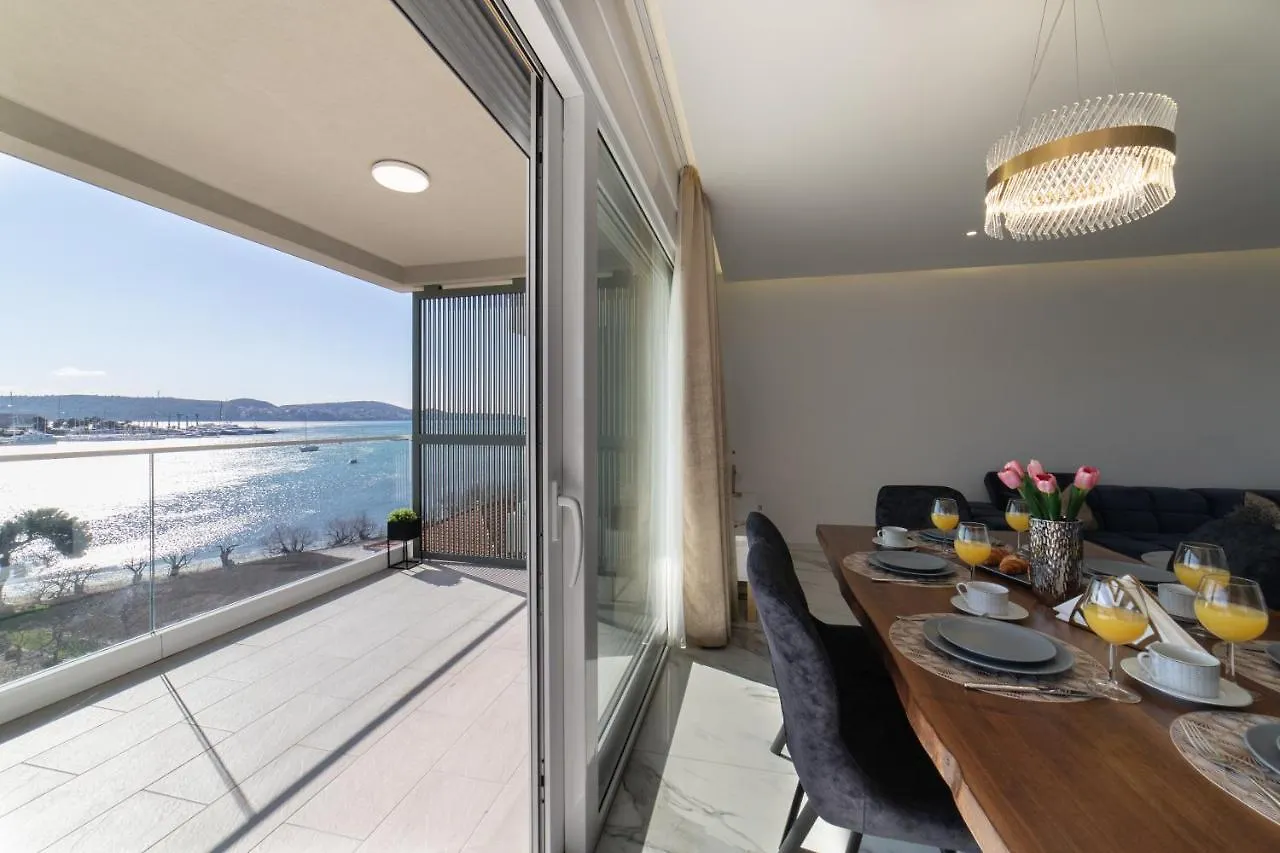 Apartman Blue Wave Trogir 0*,  Croatia